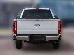 Ford Super Duty F-350 SRW LARIAT 4WD Crew Cab 6.75' Box 2027 — side view