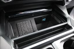 Ford Super Duty F-350 SRW LARIAT 4WD Crew Cab 6.75' Box 2026 — side view