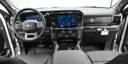Ford Super Duty F-350 SRW LARIAT 4WD Crew Cab 6.75' Box 2026 — side view