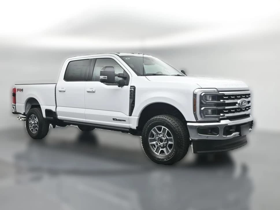 Ford Super Duty F-350 SRW LARIAT 4WD Crew Cab 6.75' Box 2026 — side view