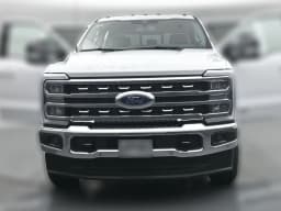 Ford Super Duty F-350 SRW LARIAT 4WD Crew Cab 6.75' Box 2026 — side view
