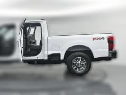 Ford Super Duty F-350 SRW LARIAT 4WD Crew Cab 6.75' Box 2026 — side view