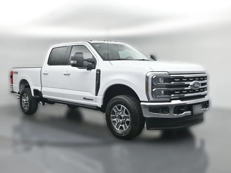 Ford Super Duty F-350 SRW LARIAT 4WD Crew Cab 6.75' Box 2026 — side view