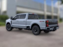 Ford Super Duty F-350 SRW Platinum 4WD Crew Cab 6.75' Box 2026 — side view