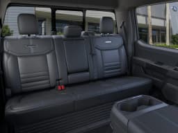 Ford Super Duty F-350 SRW Platinum 4WD Crew Cab 6.75' Box 2026 — side view