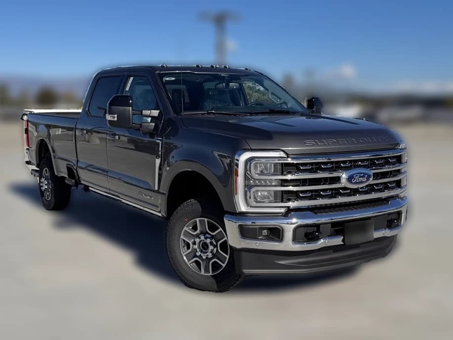 Ford Super Duty F-350 SRW XL 4WD Crew Cab 6.75' Box 2026 — side view