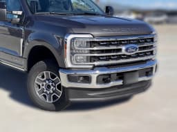 Ford Super Duty F-350 SRW XL 4WD Crew Cab 6.75' Box 2026 — side view