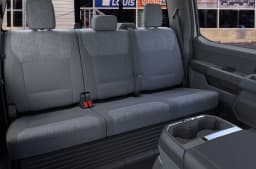 Ford Super Duty F-350 SRW XLT 4WD Crew Cab 6.75' Box 2026 — side view