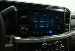Ford Super Duty F-350 DRW Platinum 4WD Crew Cab 8' Box 2026 — side view
