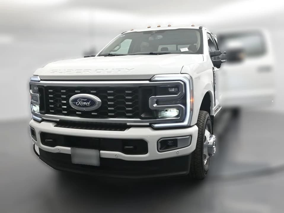 Ford Super Duty F-350 DRW Platinum 4WD Crew Cab 8' Box 2026 — side view