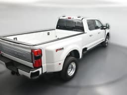 Ford Super Duty F-350 DRW Platinum 4WD Crew Cab 8' Box 2026 — side view