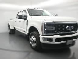 Ford Super Duty F-350 DRW Platinum 4WD Crew Cab 8' Box 2026 — side view