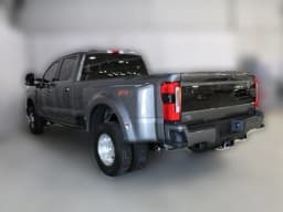 Ford Super Duty F-350 DRW Platinum 4WD Crew Cab 8' Box 2026 — side view
