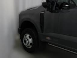 Ford Super Duty F-350 DRW Platinum 4WD Crew Cab 8' Box 2026 — side view
