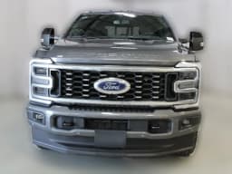 Ford Super Duty F-350 DRW Platinum 4WD Crew Cab 8' Box 2026 — side view
