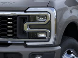 Ford Super Duty F-350 DRW Platinum 4WD Crew Cab 8' Box 2026 — side view