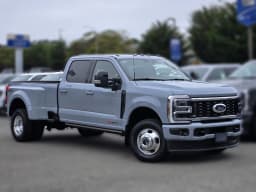 Ford Super Duty F-350 DRW Platinum 4WD Crew Cab 8' Box 2026 — side view