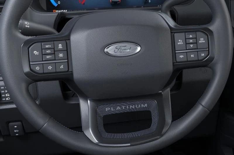 Ford Super Duty F-350 DRW Platinum 4WD Crew Cab 8' Box 2026 — side view