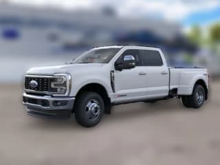 Ford Super Duty F-350 DRW King Ranch 4WD Crew Cab 8' Box
