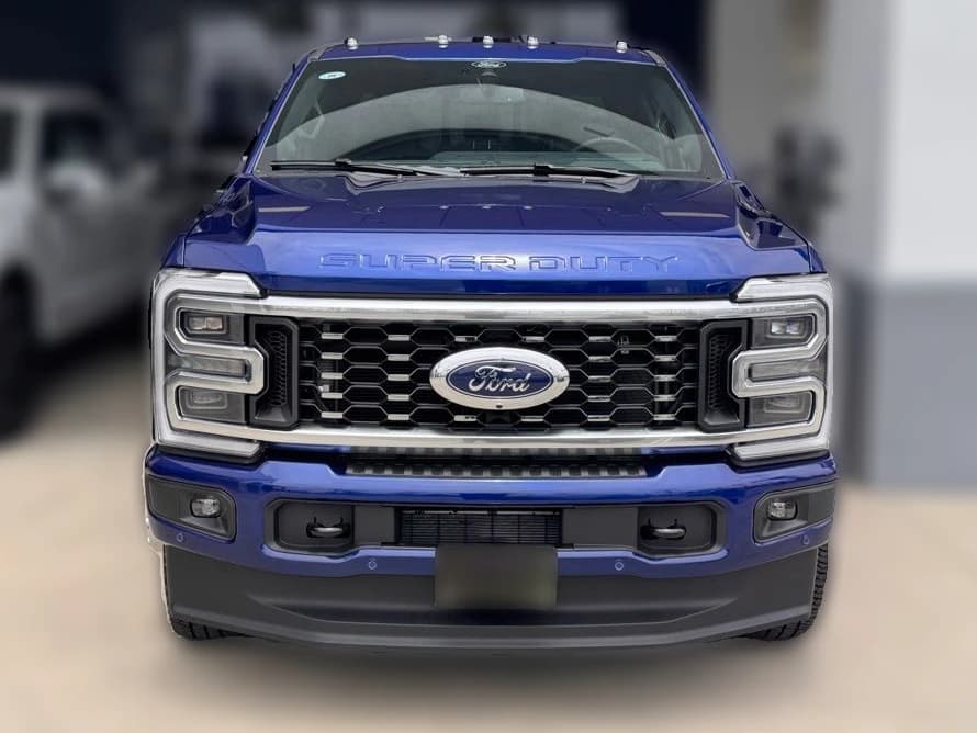 Ford Super Duty F-350 DRW Platinum 4WD Crew Cab 8' Box 2026 — side view
