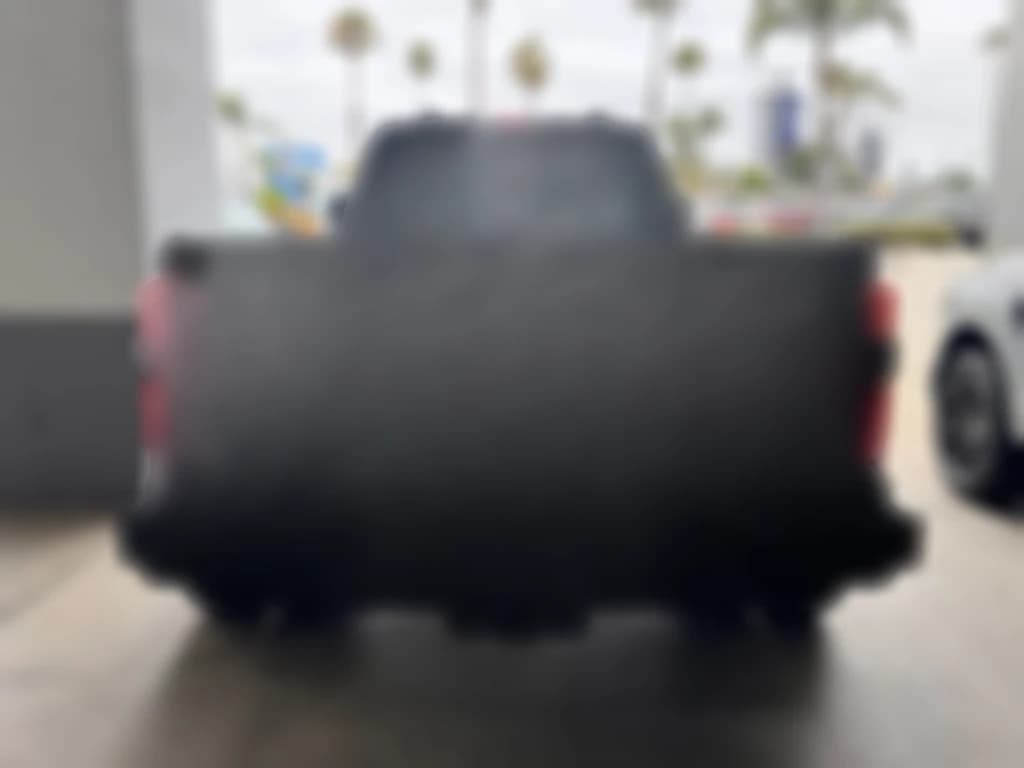 Ford Super Duty F-350 DRW Platinum 4WD Crew Cab 8' Box 2026 — side view
