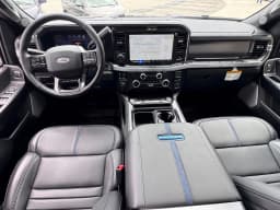Ford Super Duty F-350 DRW Platinum 4WD Crew Cab 8' Box 2026 — side view