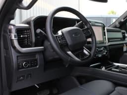 Ford Super Duty F-350 DRW Platinum 4WD Crew Cab 8' Box 2026 — side view