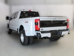 Ford Super Duty F-350 DRW Platinum 4WD Crew Cab 8' Box 2026 — side view
