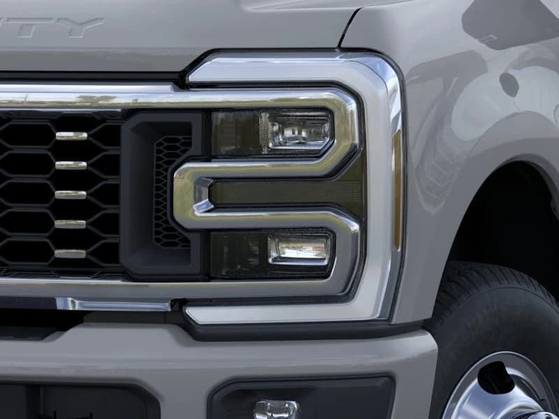 Ford Super Duty F-350 DRW Platinum 4WD Crew Cab 8' Box 2026 — side view