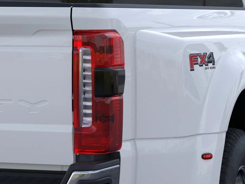 Ford Super Duty F-350 DRW XL 4WD Crew Cab 8' Box 2026 — side view