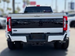 Ford Super Duty F-350 DRW Platinum 4WD Crew Cab 8' Box 2026 — side view