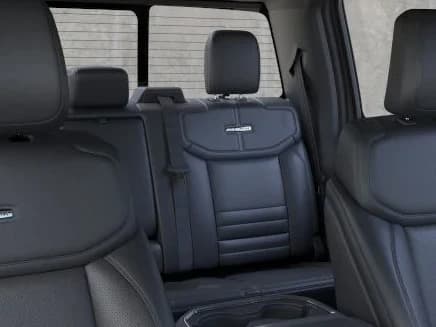 Ford Super Duty F-350 DRW Platinum 4WD Crew Cab 8' Box 2026 — side view
