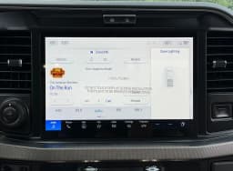 Ford Super Duty F-350 DRW Platinum 4WD Crew Cab 8' Box 2026 — side view