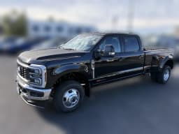 Ford Super Duty F-350 DRW LARIAT 4WD Crew Cab 8' Box 2027 — side view