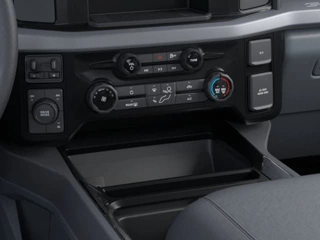 Ford Super Duty F-350 DRW XLT 4WD Crew Cab 8' Box 2026 — side view