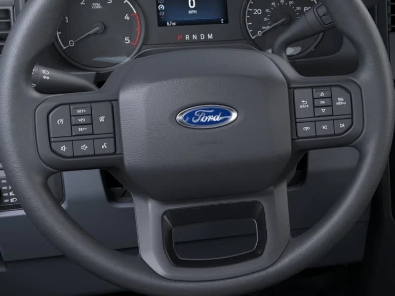 Ford Super Duty F-350 DRW XL 4WD Crew Cab 8' Box 2026 — side view