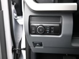 Ford Super Duty F-350 DRW XLT 4WD Crew Cab 8' Box 2026 — side view