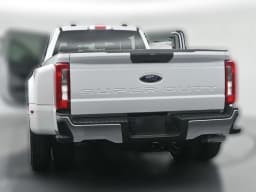 Ford Super Duty F-350 DRW XLT 4WD Crew Cab 8' Box 2026 — side view