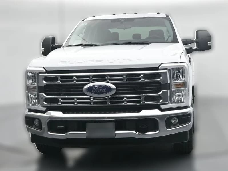 Ford Super Duty F-350 DRW XLT 4WD Crew Cab 8' Box 2026 — side view