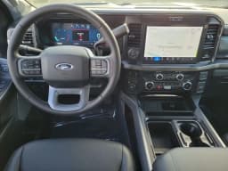 Ford Super Duty F-350 DRW LARIAT 4WD Crew Cab 8' Box 2026 — side view