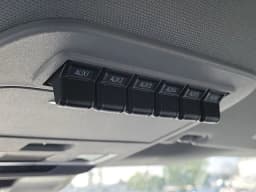 Ford Super Duty F-350 DRW LARIAT 4WD Crew Cab 8' Box 2026 — side view