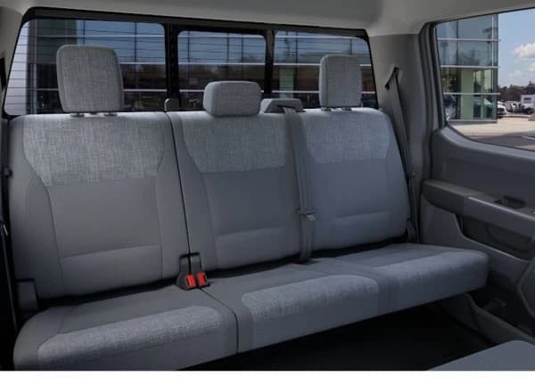 Ford Super Duty F-350 DRW XLT 4WD Crew Cab 8' Box 2026 — side view
