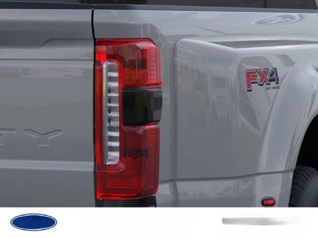 Ford Super Duty F-350 DRW XLT 4WD Crew Cab 8' Box 2026 — side view