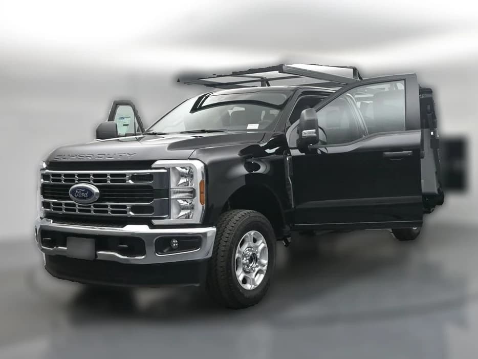 Ford Super Duty F-350 SRW XLT 4WD SuperCab 8' Box 2026 — side view