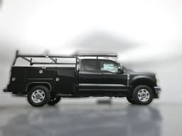 Ford Super Duty F-350 SRW XLT 4WD SuperCab 8' Box 2026 — side view