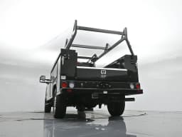 Ford Super Duty F-350 SRW XLT 4WD SuperCab 8' Box 2026 — side view