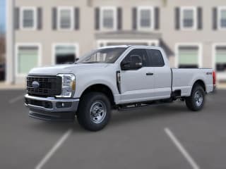 Ford Super Duty F-350 SRW XL 4WD SuperCab 8' Box