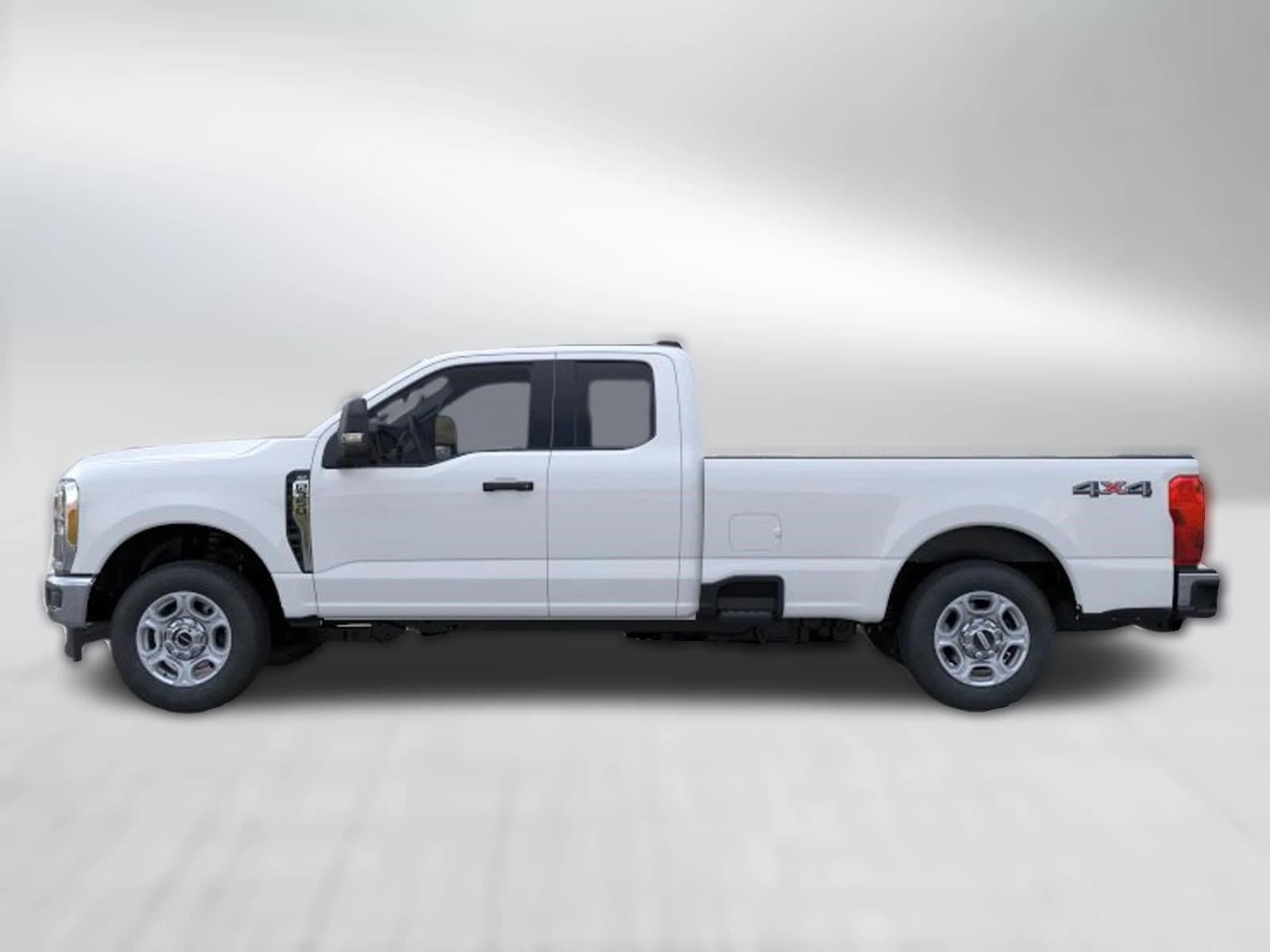 Ford Super Duty F-350 SRW XLT 4WD SuperCab 8' Box 2026 — side view
