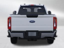Ford Super Duty F-350 SRW XLT 4WD SuperCab 8' Box 2026 — side view