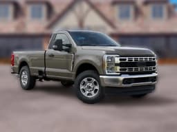 Ford Super Duty F-250 SRW XLT 4WD Reg Cab 8' Box 2027 — side view